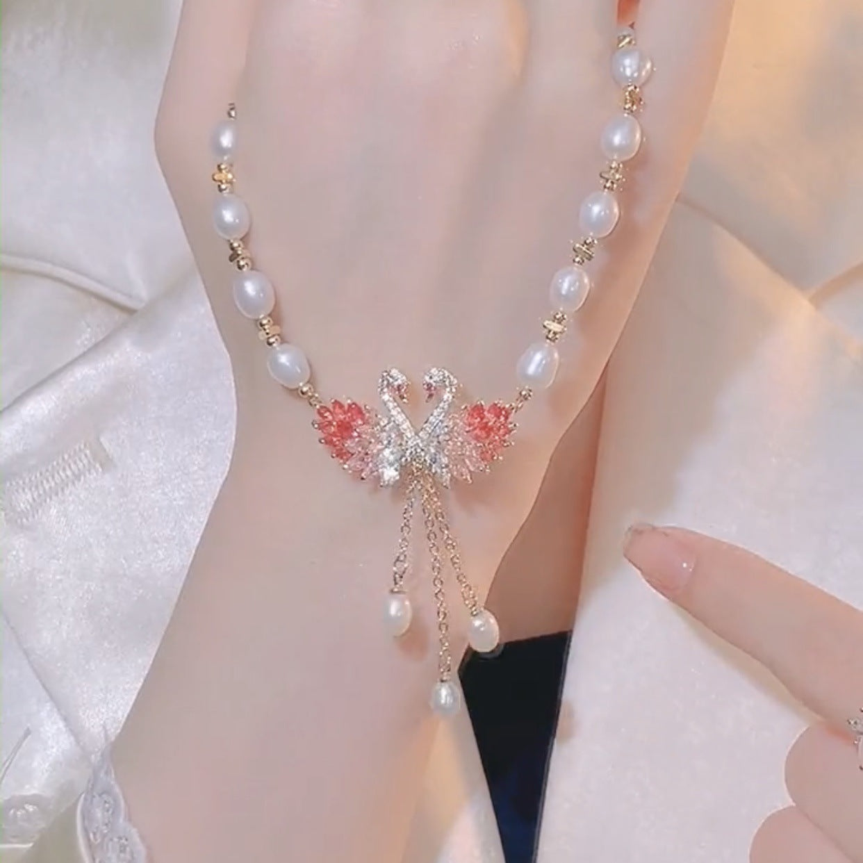 Swan Necklace